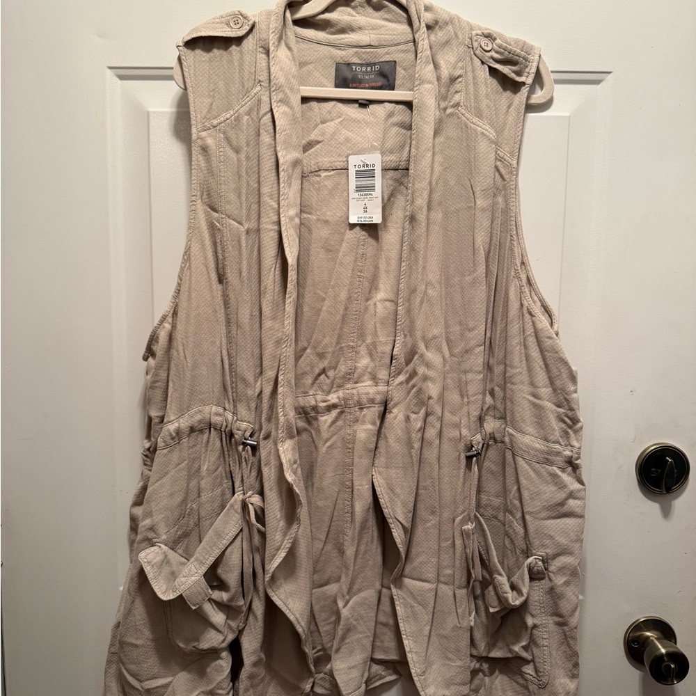 Torrid Beige Sleeveless Utility Vest